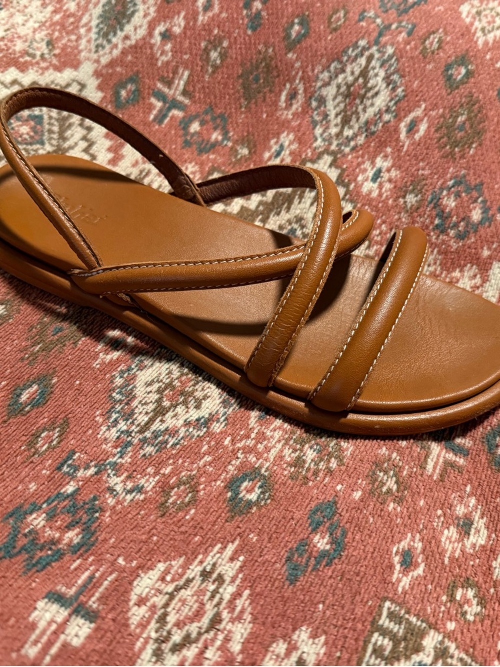 Olukai Tiare strappy sandals in fox color way - Picture 3 of 5